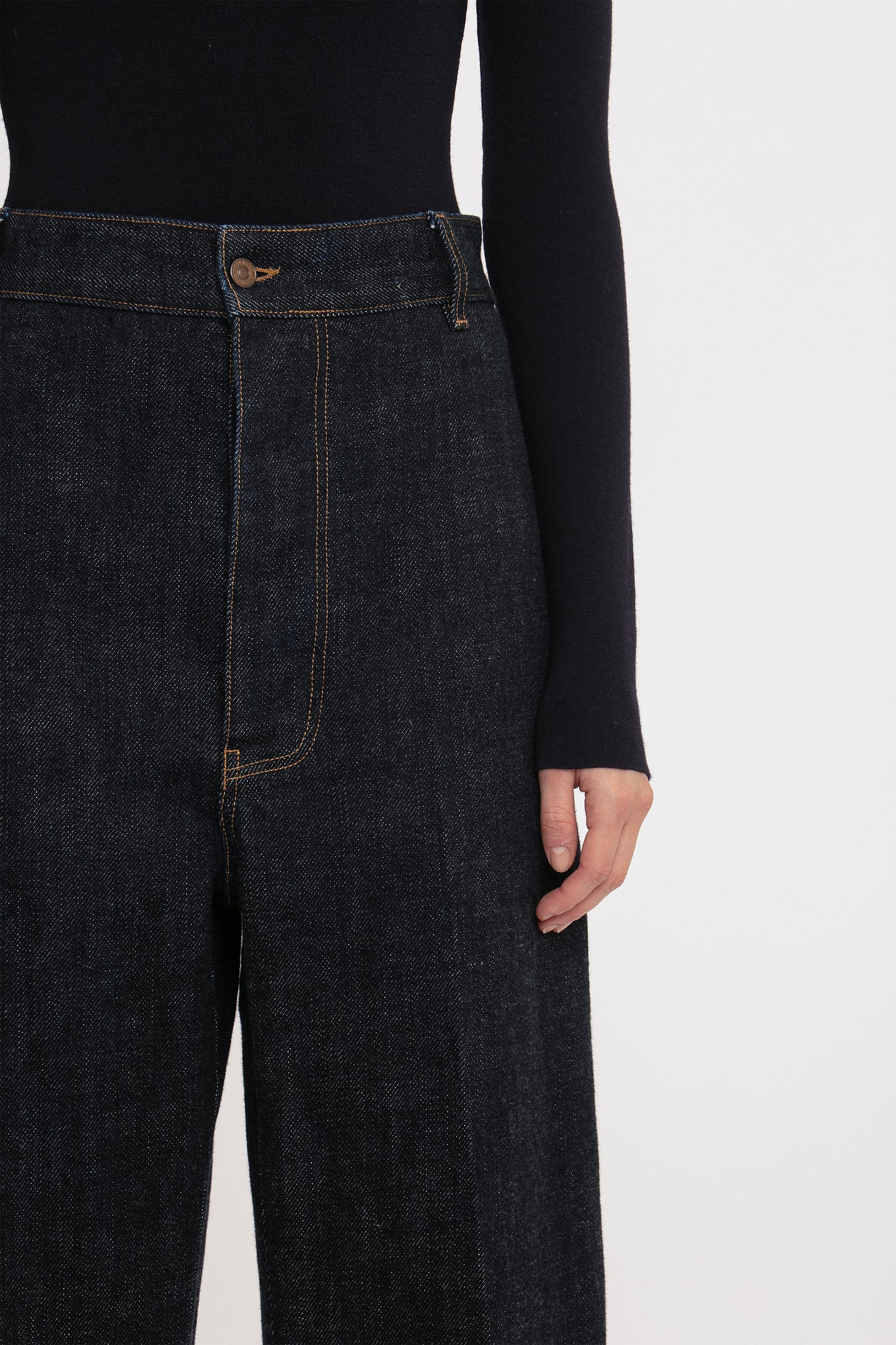 Cargo Jean In Dark Indigo Rinse