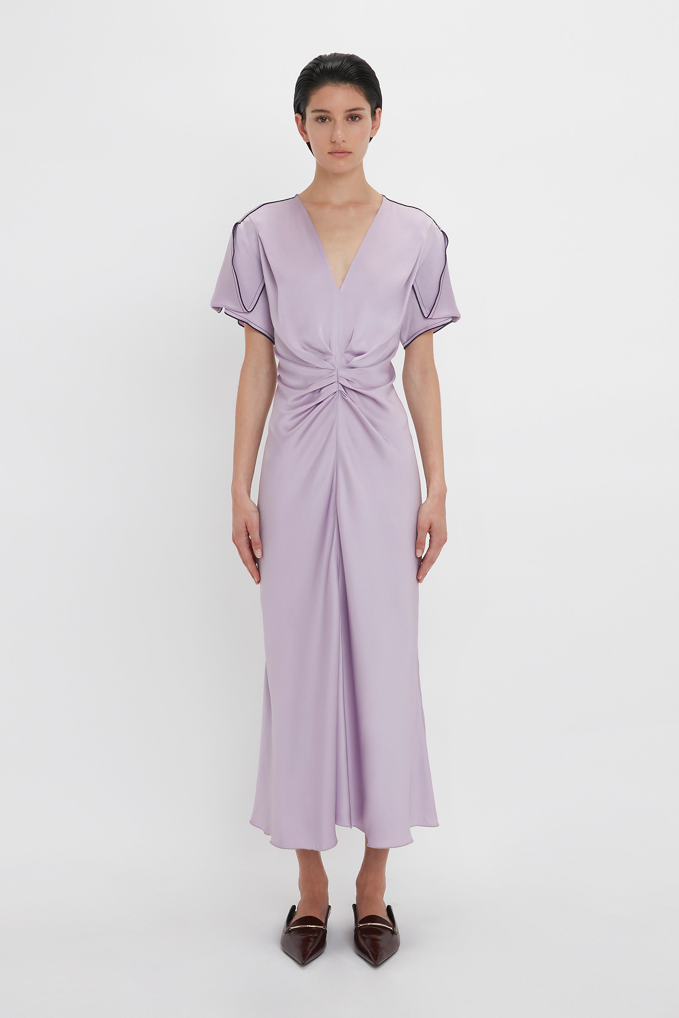 Gathered V-Neck Midi Dress In Petunia – Victoria Beckham UK