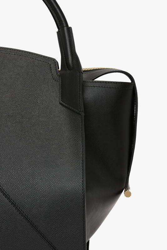 Victoria Bag In Black Grained Leather