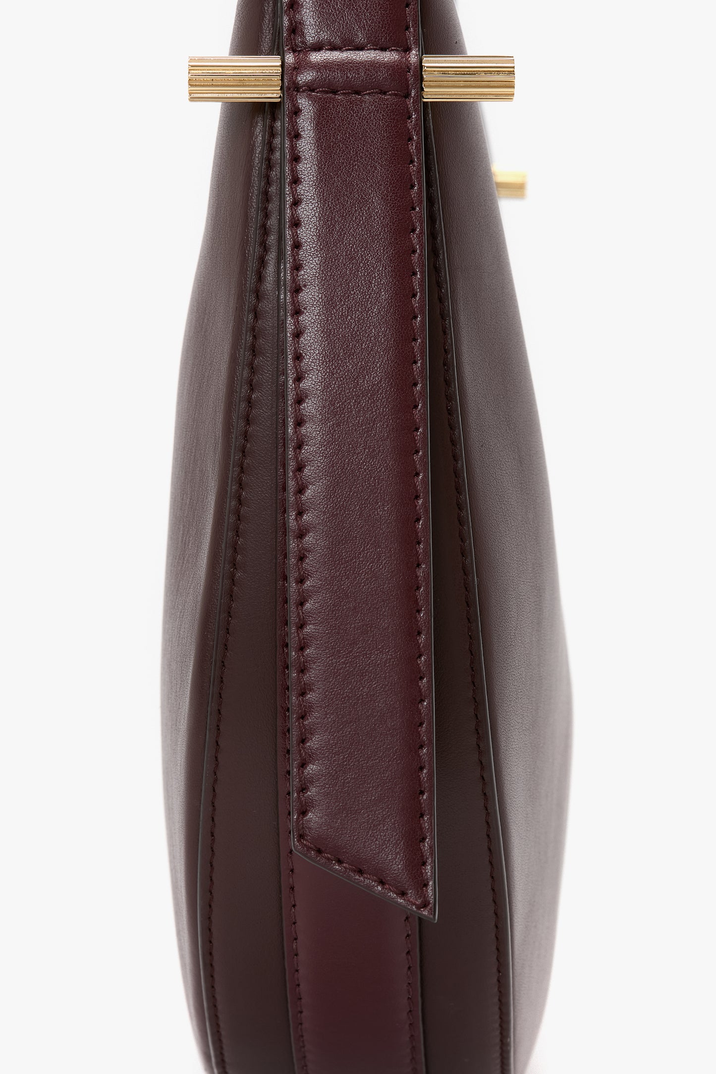 Dia Medium Hobo Bag In Burgundy Smooth Leather