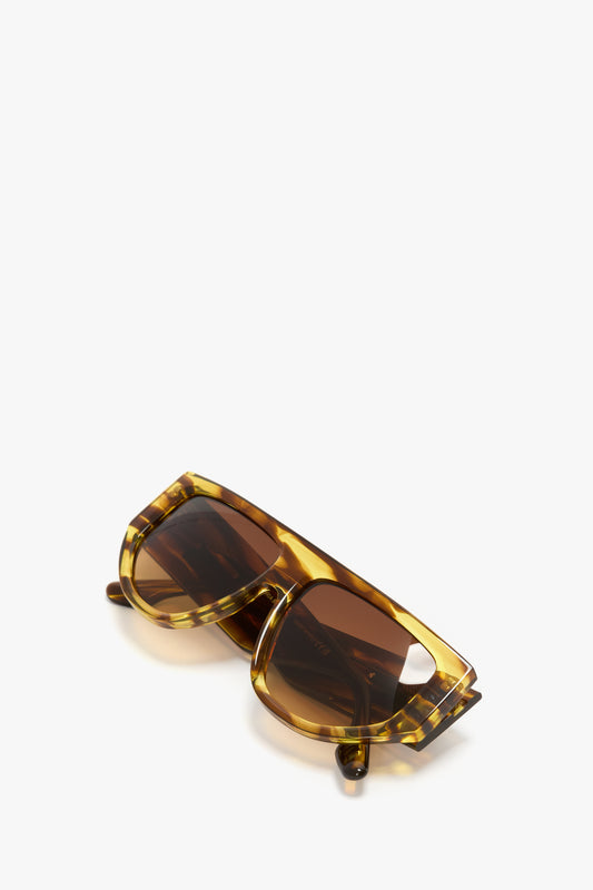 B Frame Logo Sunglasses In Striped Tobacco