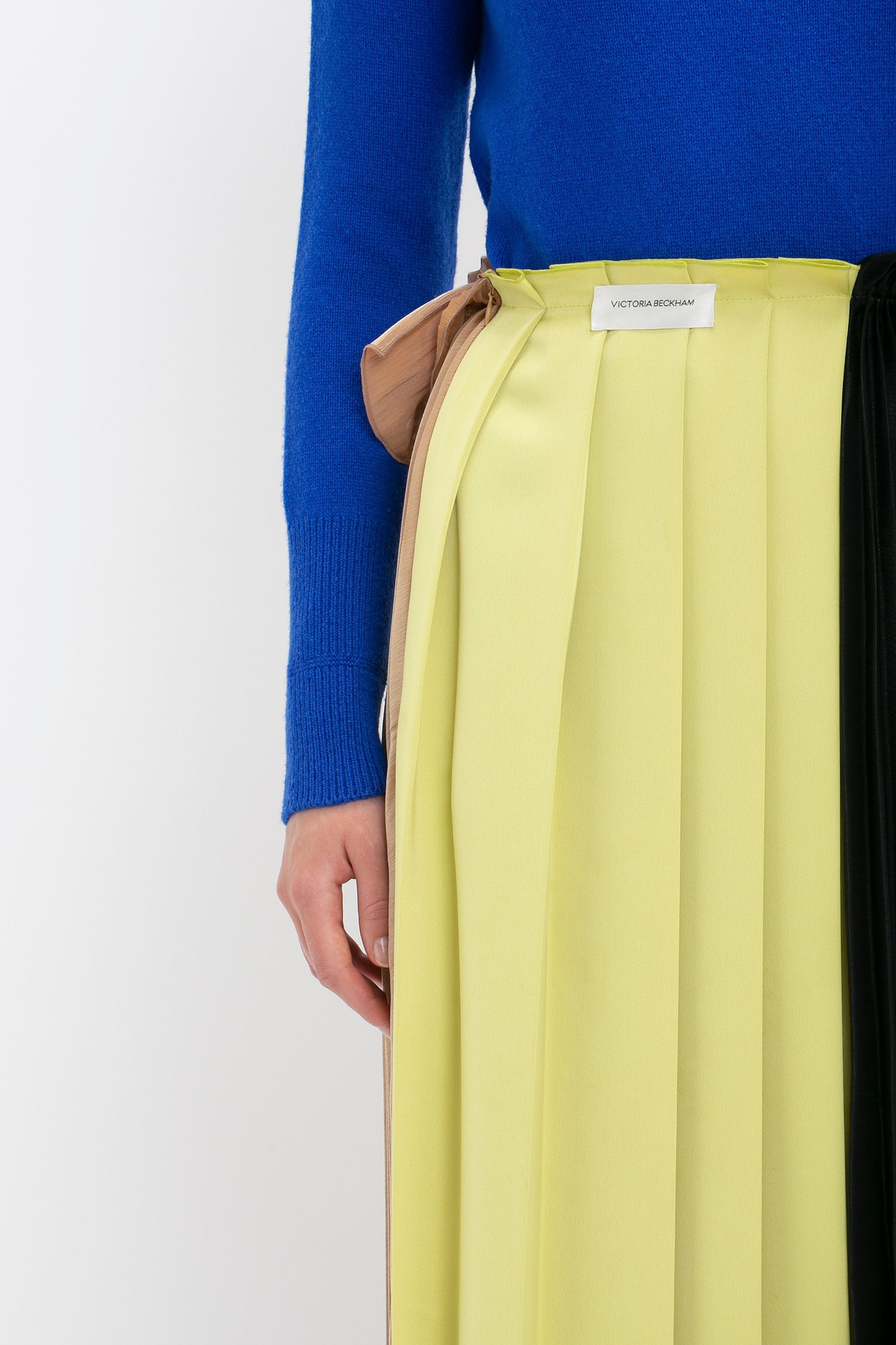 Pleated Layer Asymmetric Skirt In Multi